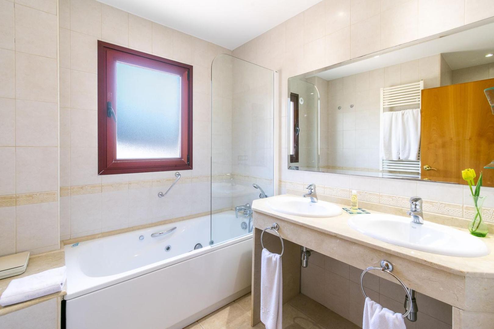 Apartamentos Albir Confort 2 Dormitorios El Albir ภายนอก รูปภาพ